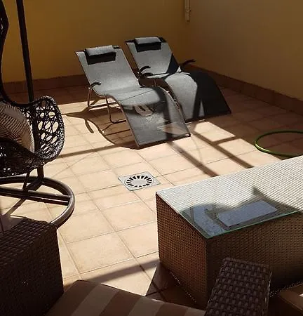 Calle Sta. Rosalia Apartamento *